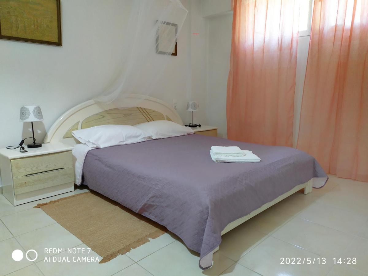 Georgia'S Family Apartment Héraklion Extérieur photo