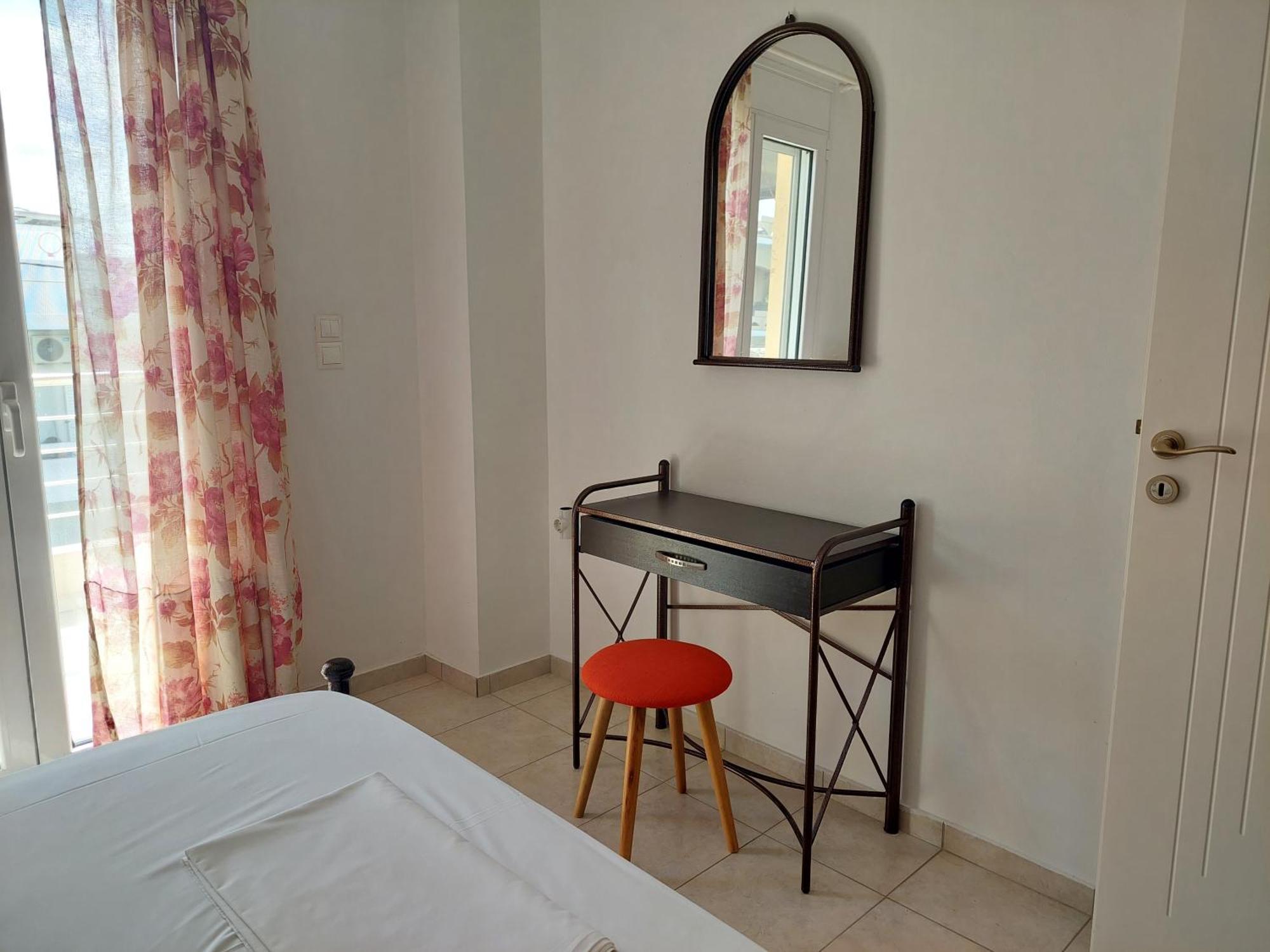 Georgia'S Family Apartment Héraklion Extérieur photo