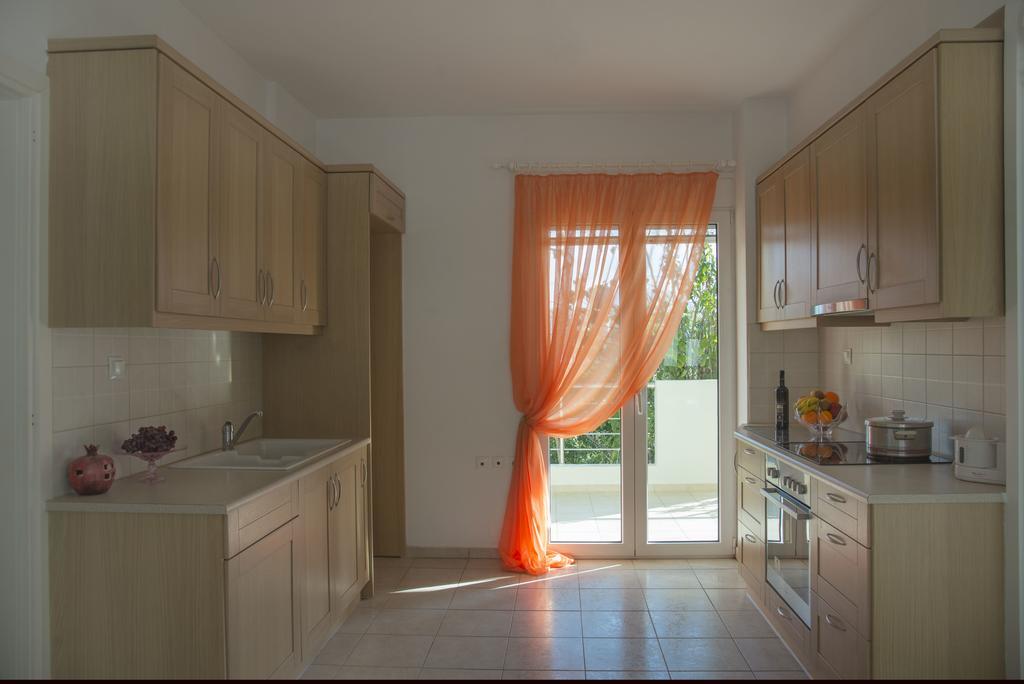 Georgia'S Family Apartment Héraklion Extérieur photo